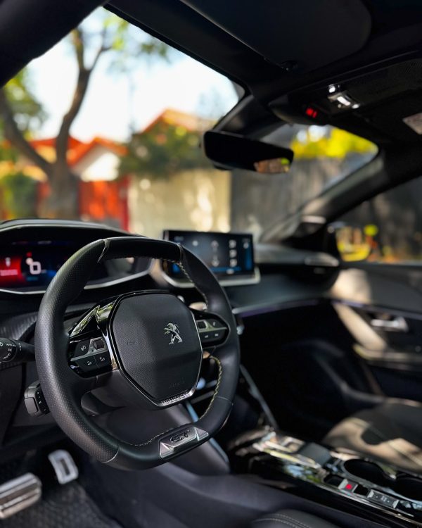 2023 PEUGEOT 208 1.2 GT PURETECH 130HP - Imagen 12
