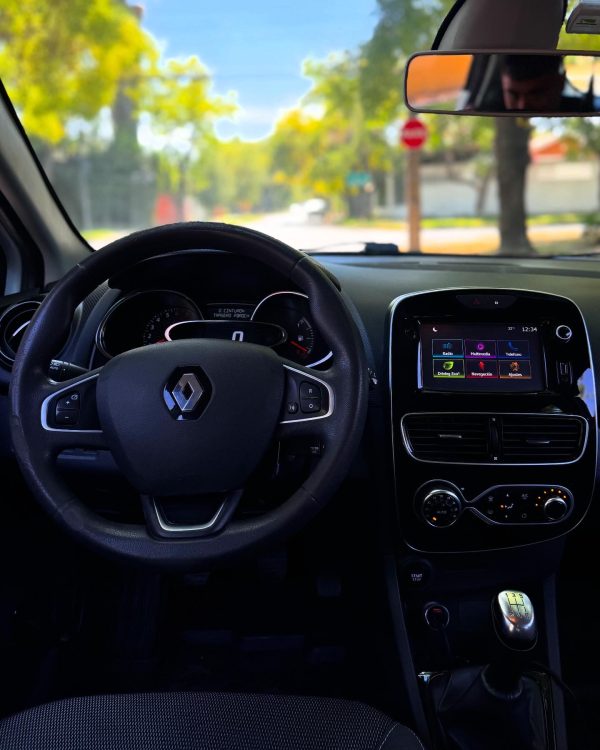 2017 Renault Clio 1.2 Manual Expression - Imagen 4