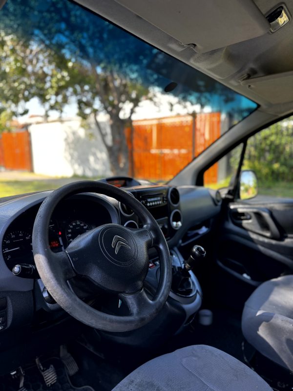 2016 Citroën Berlingo 1.6 HDI VU BVM5 AA 2AB Corto - Imagen 8