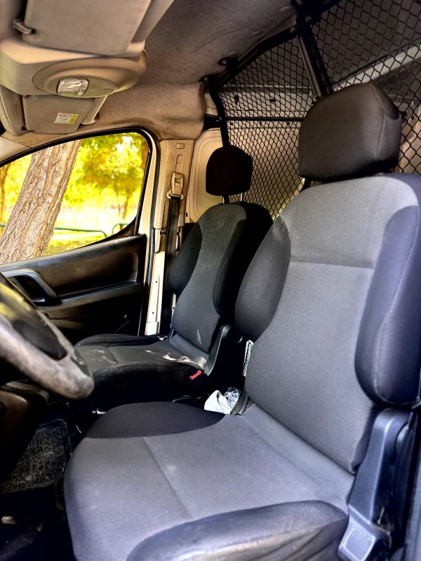 2019 Citroën Berlingo 1.6 Manual HDI 100 M - Imagen 8