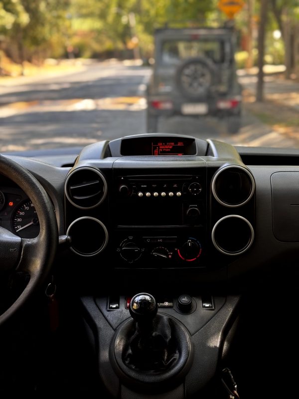 2019 Citroën Berlingo 1.6 Manual HDI 100 M - Imagen 9